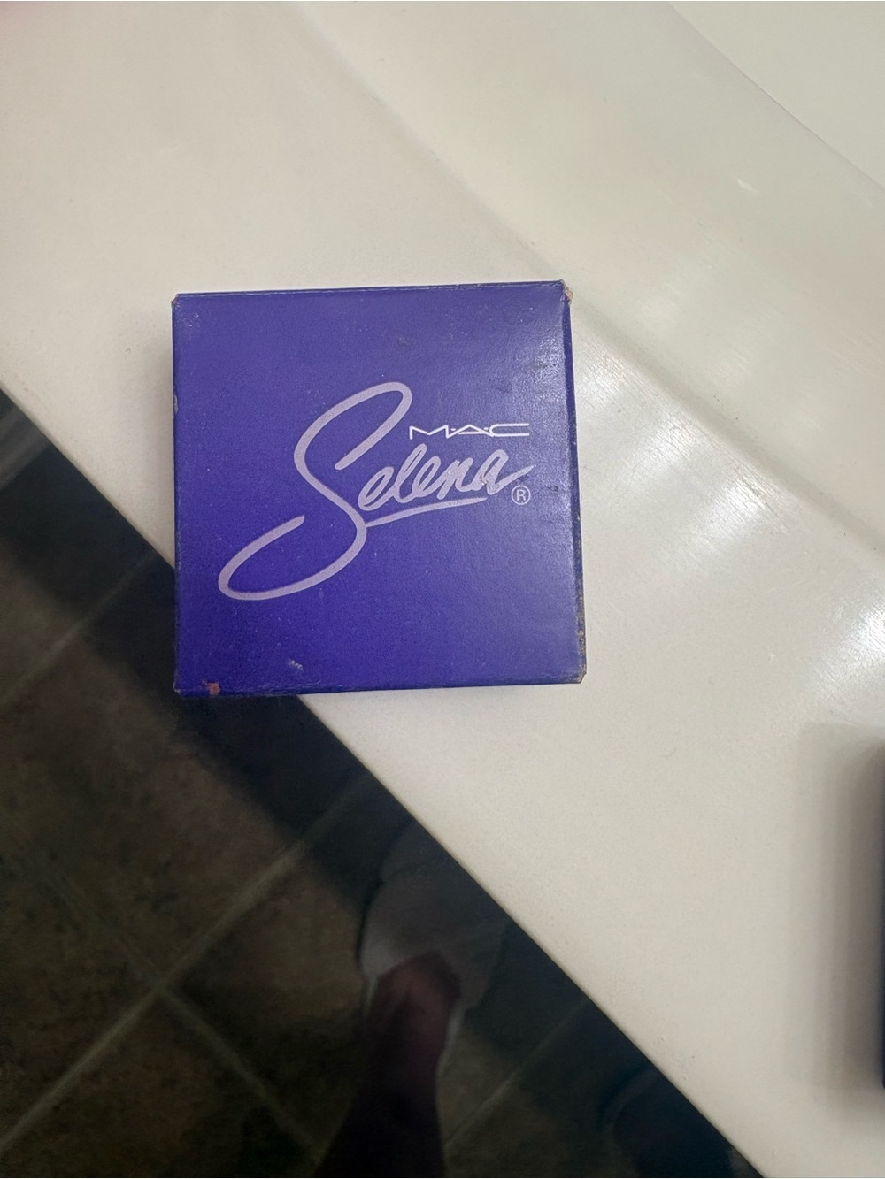 MAC Cosmetics Selena Purple Eyeshadow Compact